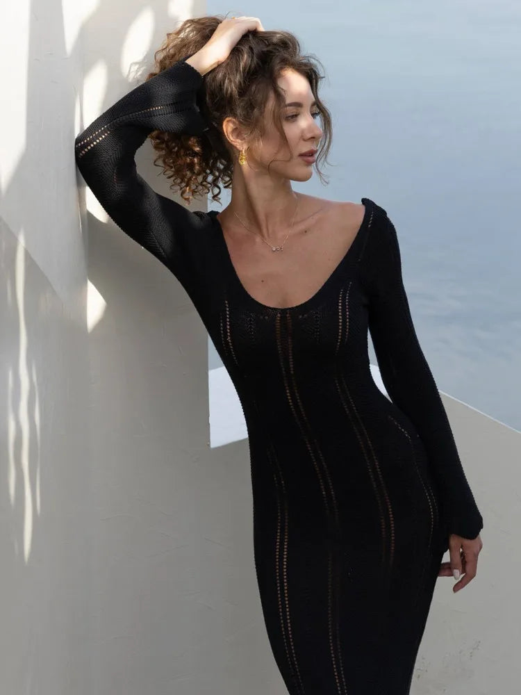 Knit Long Sleeved V-neck Maxi Dress