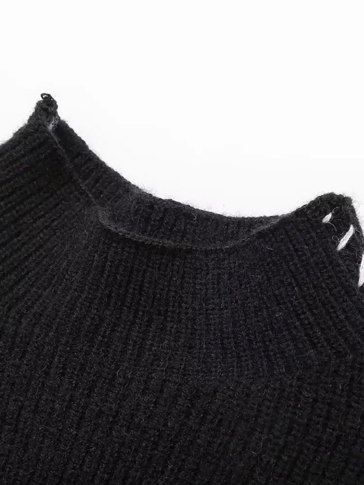 Oversize turtleneck Sweater With Contrast Stitch