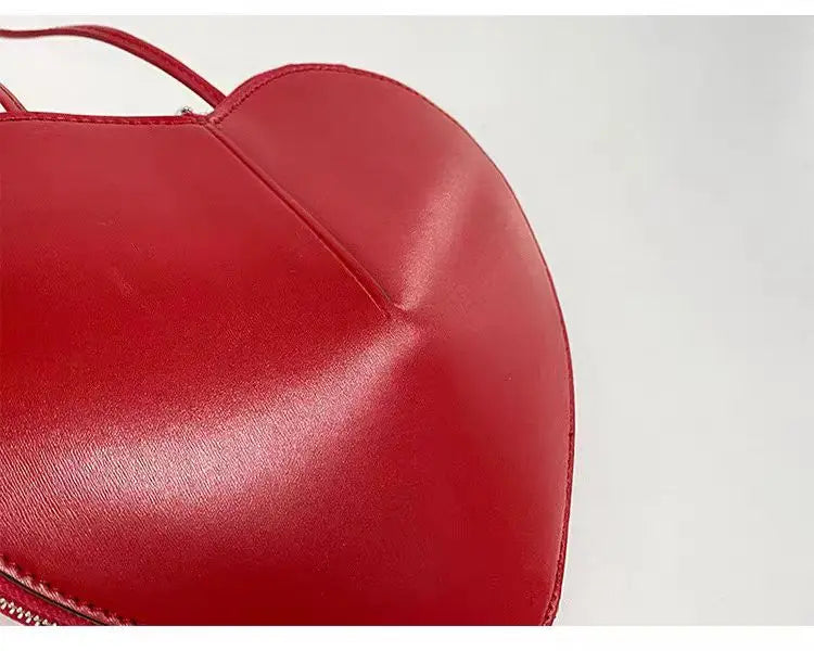 Heart Shape Crossbody Bag